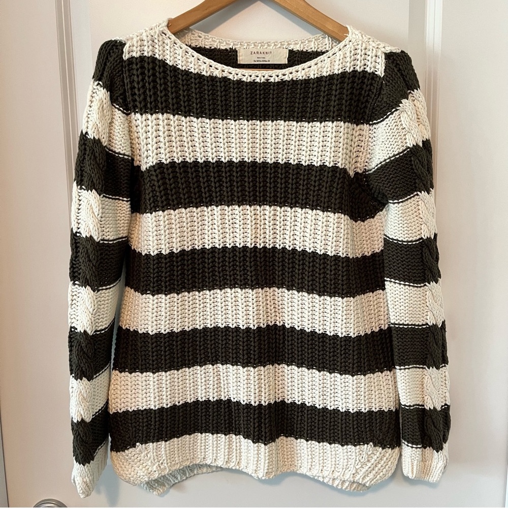 ZARA Chunky Knit Sweater